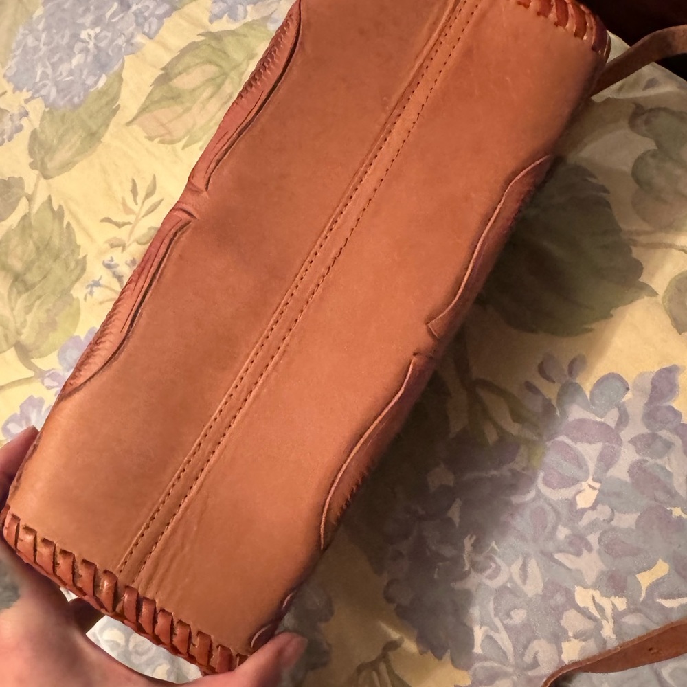 Kimchi Blue Tooled Leather Satchel in Cognac - Picture 4 of 7